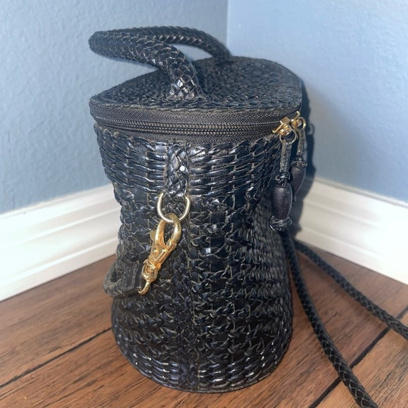 Vintage🖤woven leather bag top handle basket bag black shoulder bag crossbody - Picture 3 of 16